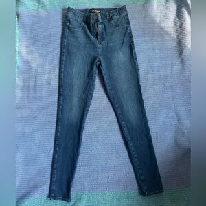 FITJEANS Women's Skinny Jeans in Deep Blue